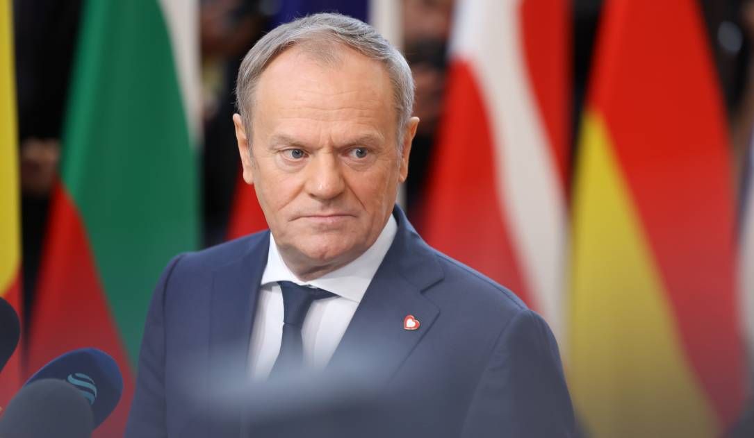 Poland’s Prime Minister Calls Spyware Data Leak ‘Largest Post‑Communist Scandal’