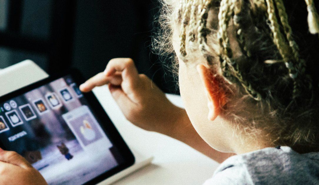 Imagen de la noticia: El proyecto de ley sobre seguridad infantil en línea enfrenta pocas perspectivas de aprobación en esta sesión a pesar de los avances (The Record Cybersecurity