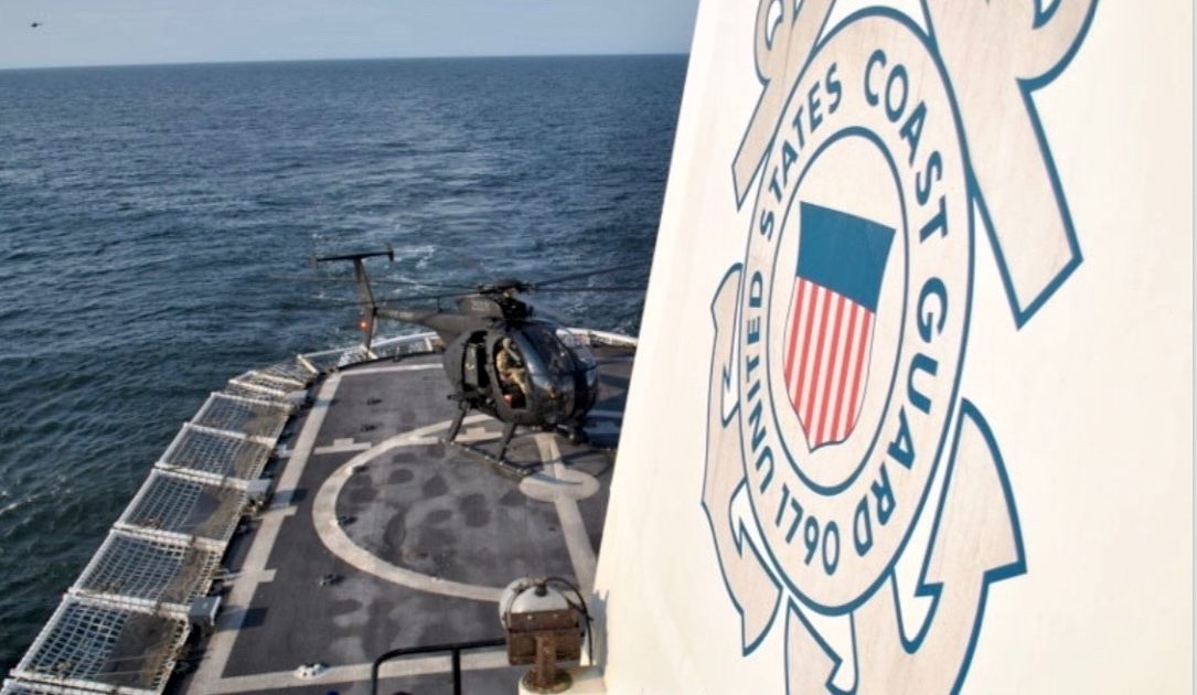Imagen de la noticia: Coast Guard, FBI boarded tanker after attack by ‘foreign cyber actors’ (The Record Cybersecurity)