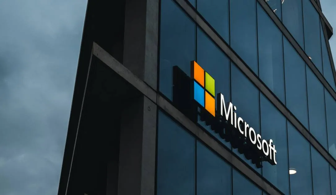 Warnings issued as hackers actively exploit critical zero-day in Microsoft SharePoint