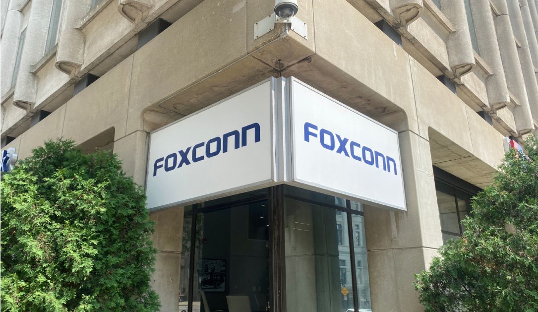 Imagen de la noticia: Foxconn confirma que el ciberataque afectó a las fábricas norteamericanas (The Record Cybersecurity)