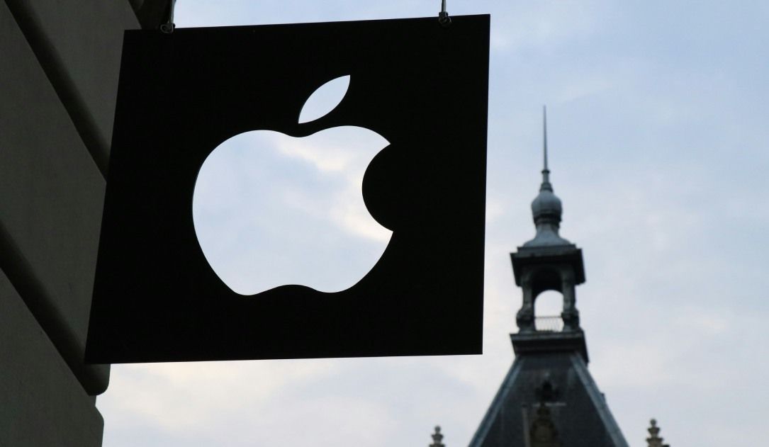 UK court lifts secrecy veil, confirms Apple is suing British government over ‘backdoor’ request - threcord.media(tech)