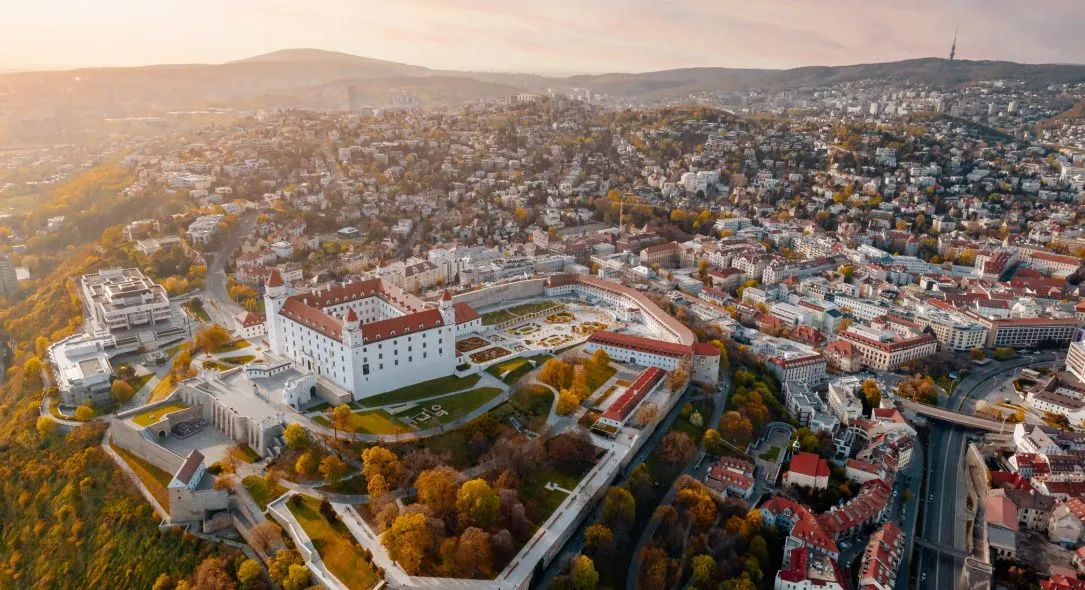 Bratislava-Slovakia|HMTL-ISO