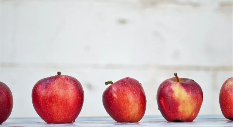 apples