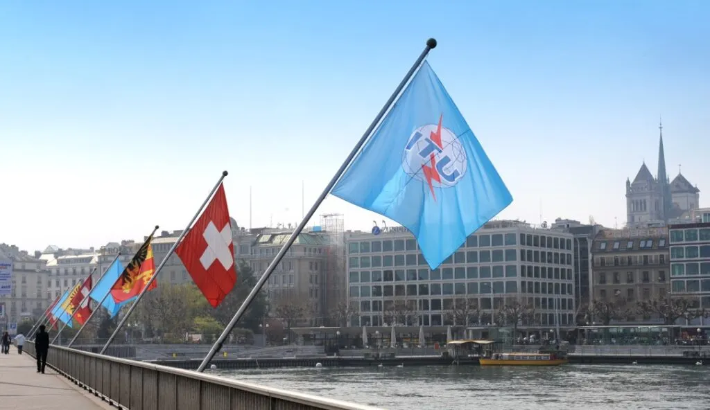 2022-09-itu-flag-1024x592.jpg