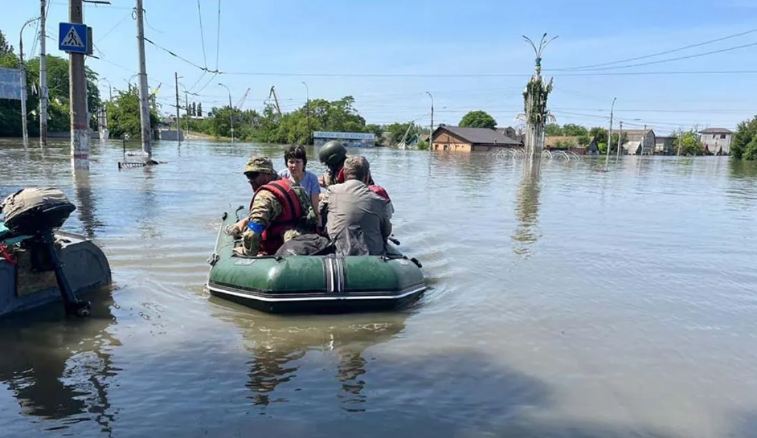 Flooding in Kherson after the destruction of the Kakhovka power station. Image: National Guard of Ukraine via Wikimedia Commons (CC BY 4.0)