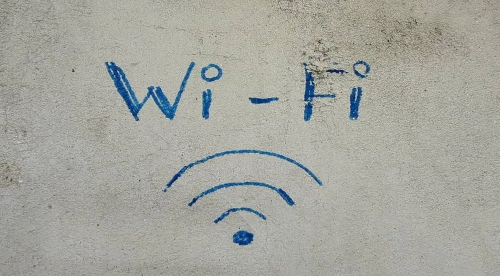 WiFi smartphone iOS iPhone