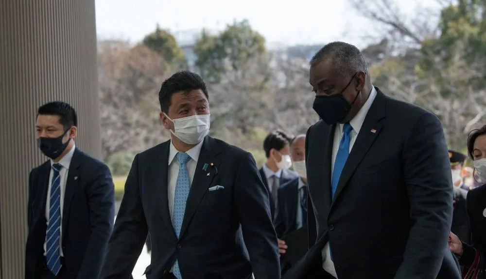 Lloyd Austin, Nobuo Kishi