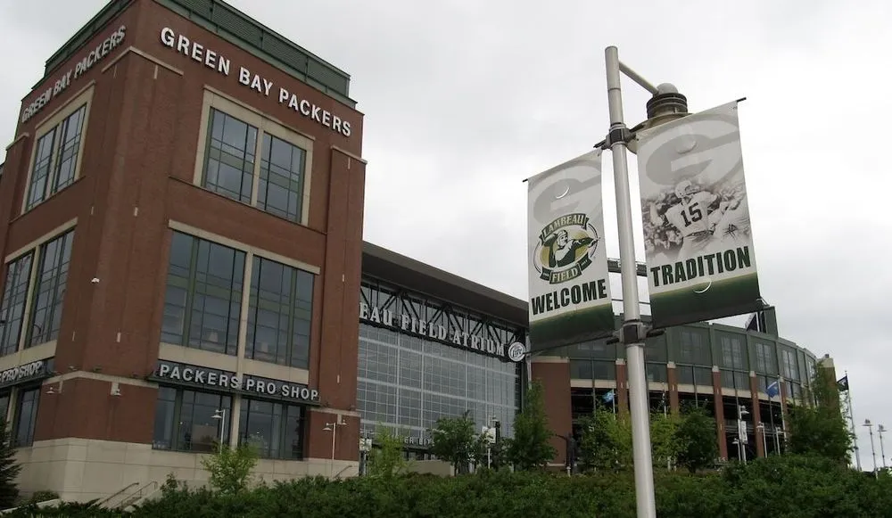 Green Bay Packers stadium