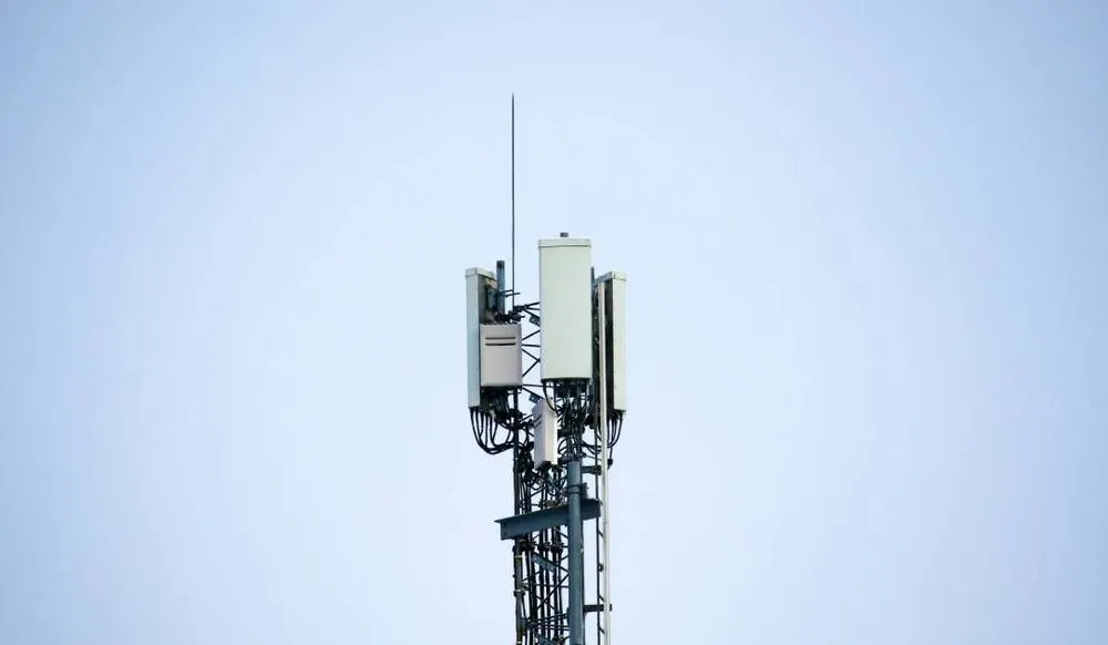 Cell tower