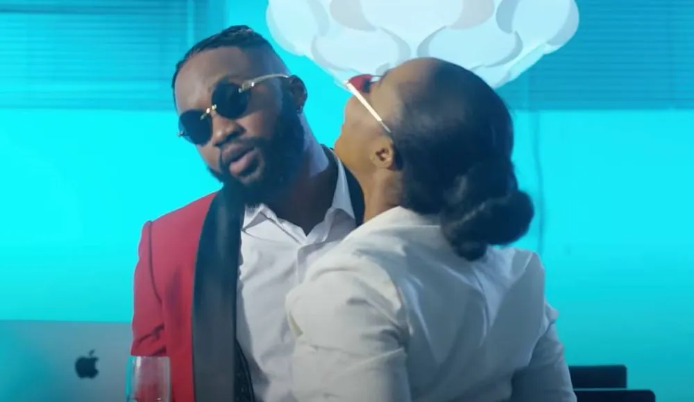 Idris Dayo Mustapha in the music video for Bola