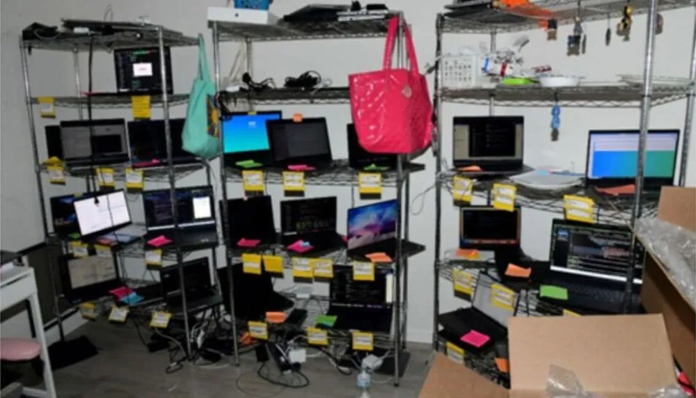 laptop farm