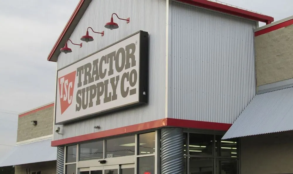 tractor supply