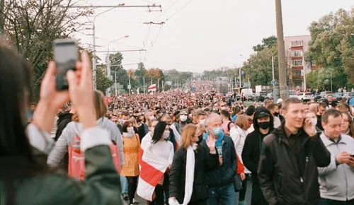 IMAGE: Andrew Keymaster/Unsplash|A Nexta Live Telegram post about the case of three Belarusian men accused of sabotaging a rail line for Russian troops and supplies.