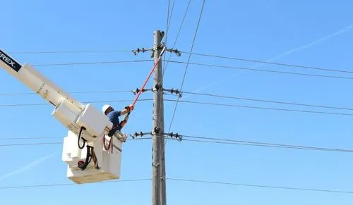 utility pole