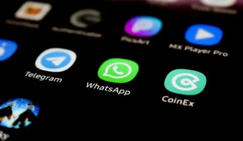 whatsapp