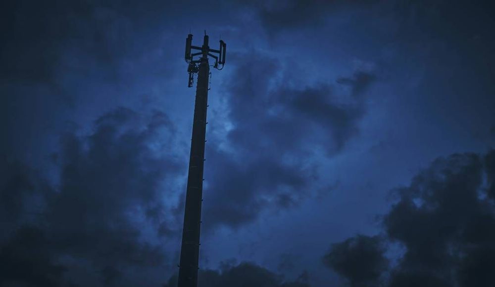 Cell tower
