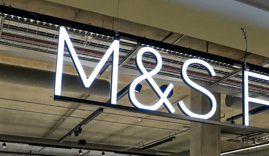 M&S warehouse workers told not to come to work following cyberattack - threcord.media(cybercrime)