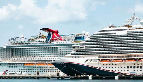 cruise boat