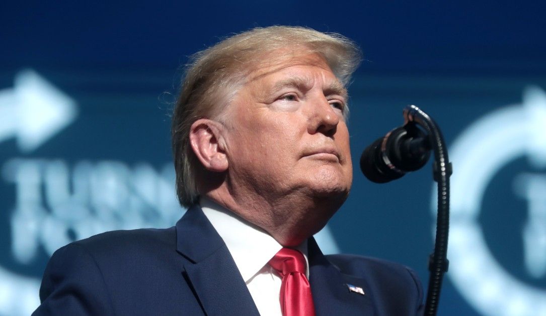 Trump orders halt to intelligence sharing with Ukraine, CIA director says - threcord.media(tech)